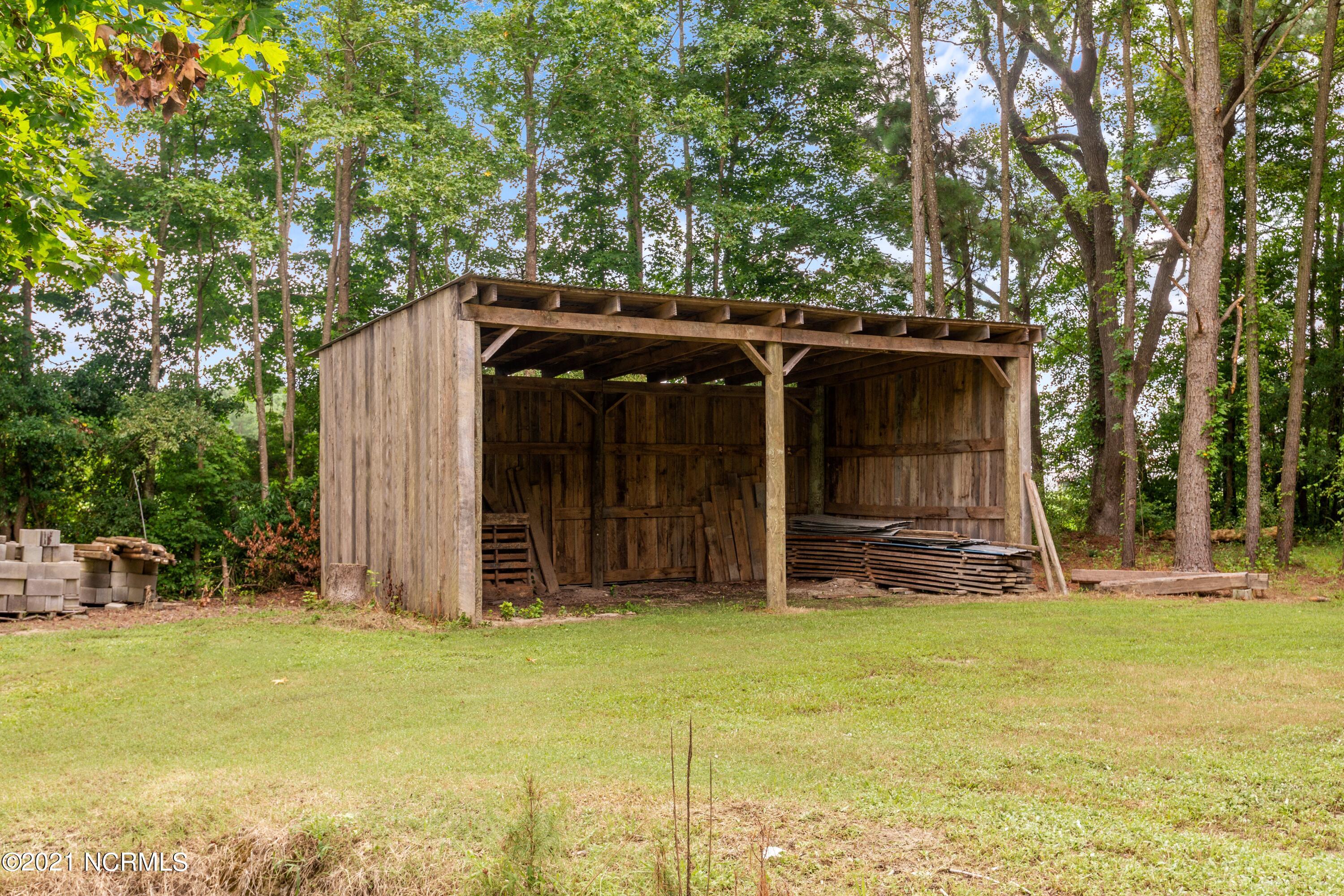 480 Pike Road Pantego, NC 27860 - Photo 21 of 40 9-print-COX_0939