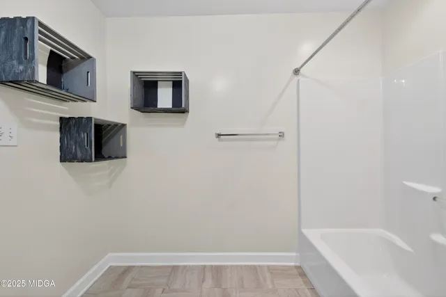 $360,000 | 184 Hampton Way, Macon, GA 31220