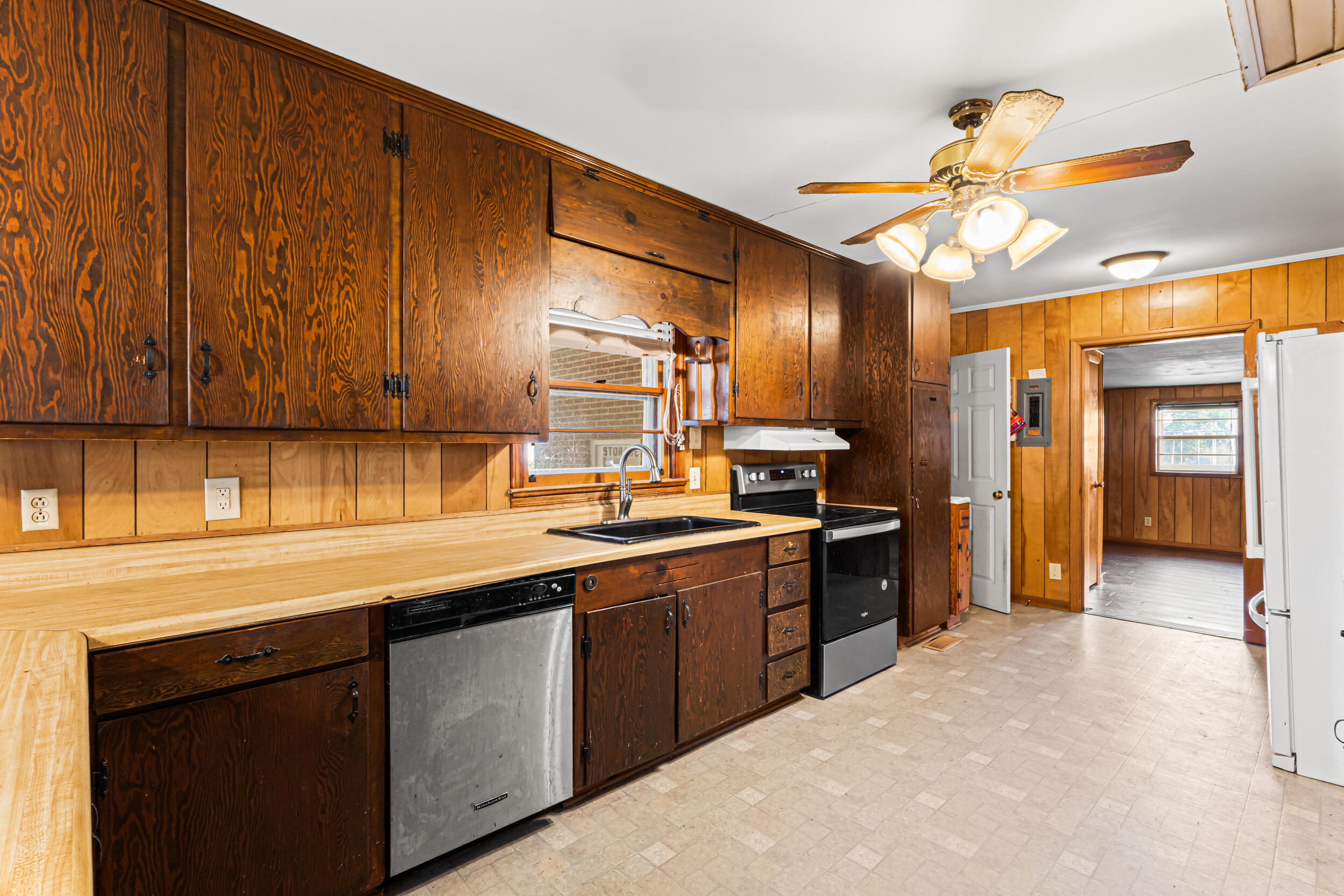 509 4th Street Jackson, SC 29831 - Photo 10 of 35 12_img_7348