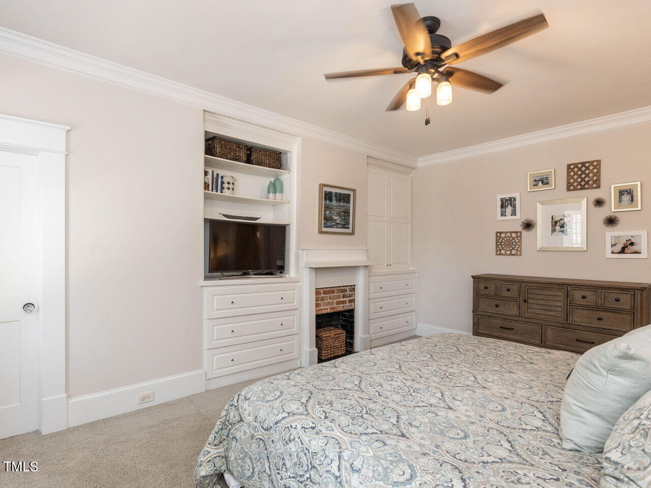 209 East Whitaker Mill Road Raleigh, NC 27608 - Photo 12 of 30 019-1280x960-master-bathroom