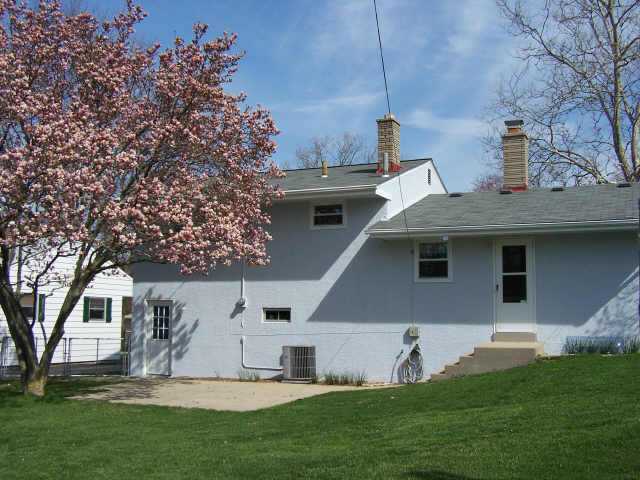 2713 Cranford Road Columbus, OH 43221 - Photo 2 of 5