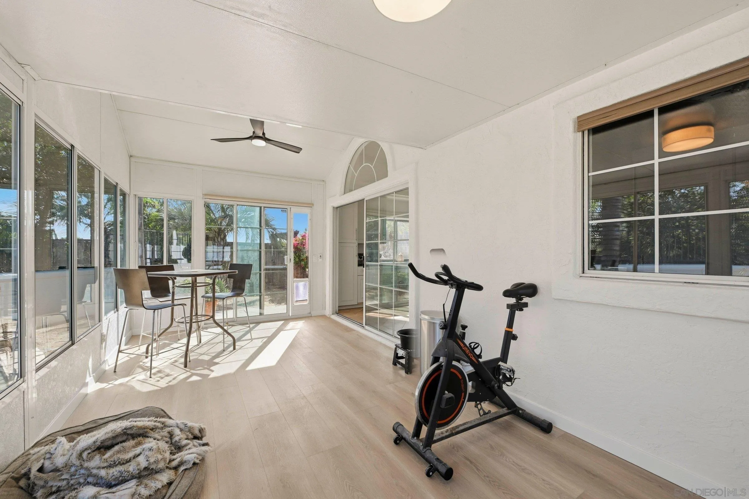 4290 Via Clemente Oceanside, CA 92057 - Photo 30 of 34 a view of a room with gym equipment