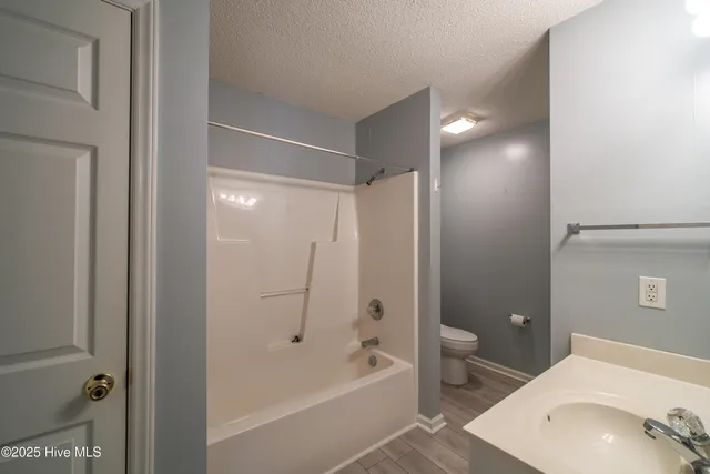 $1,395 | 2597 Thackery Road, Unit G, Greenville, NC 27858