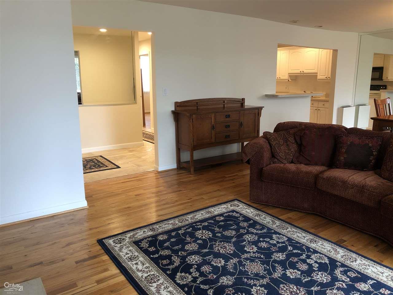4047 West Maple Road Bloomfield Hills, MI 48301 - Photo 8 of 35