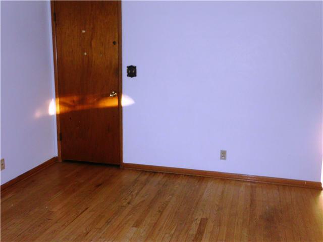 1082 Georgia Road Circleville, OH 43113 - Photo 5 of 9 Gallery Image 5