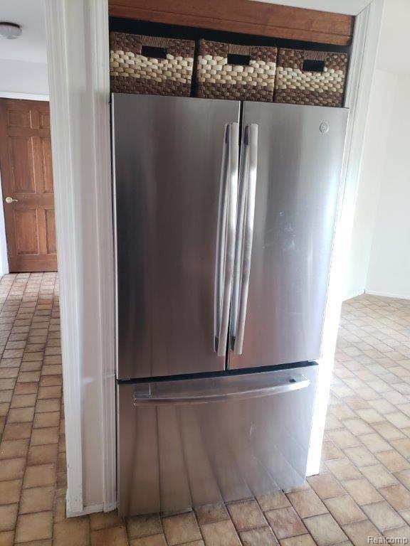 2228 North Henderson Road Davison, MI 48423 - Photo 19 of 52 Kitchen (5)