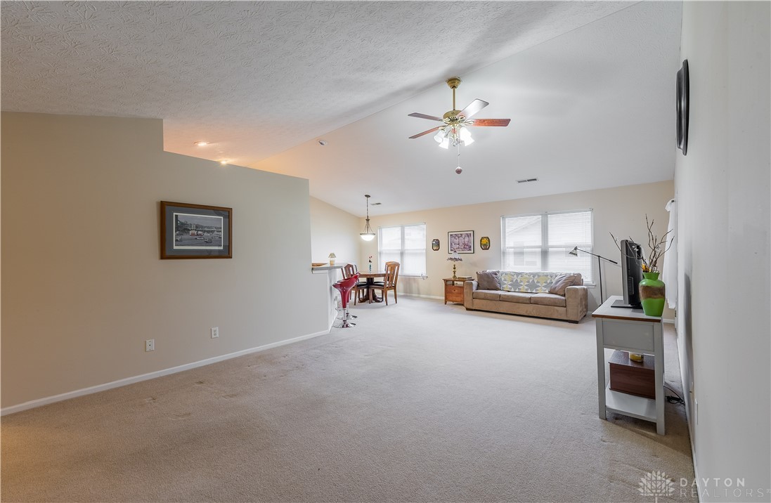 178 Marrett Farm Road Englewood, OH 45322 - Photo 7 of 30 Gallery Image 7