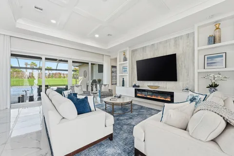 $1,059,000 | 11968 Southwest Whitewater Falls Court, Port St. Lucie, FL 34987