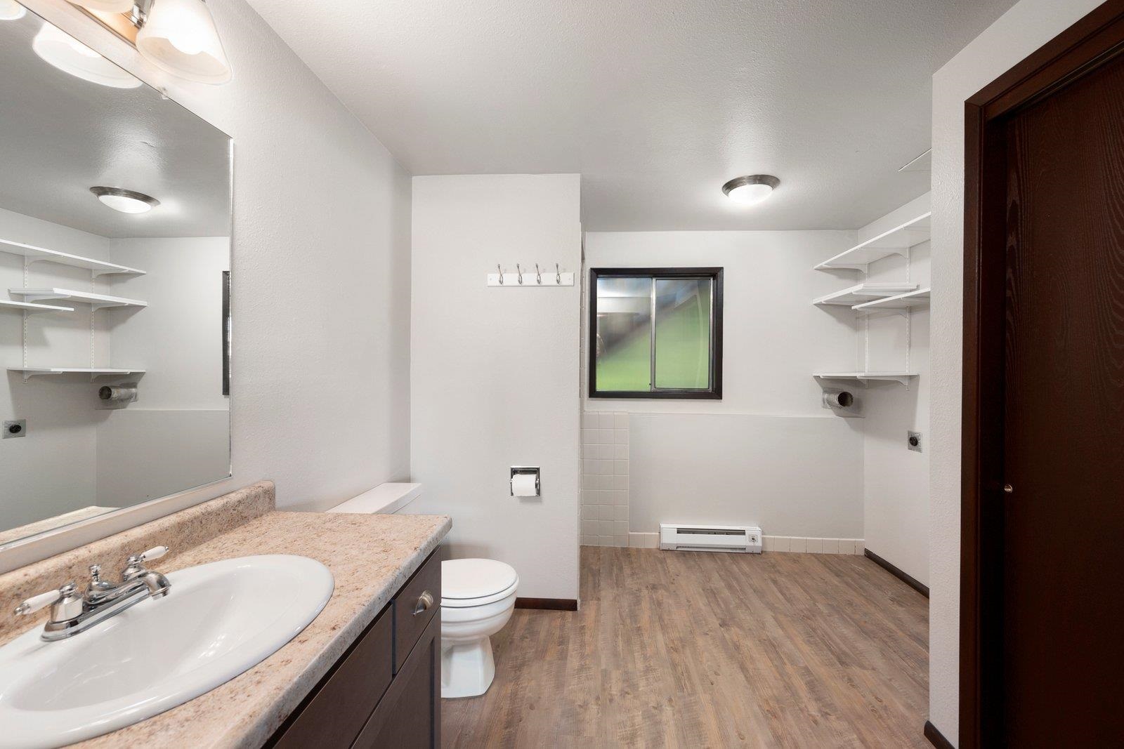 710 North Flora Road Spokane Valley, WA 99016 - Photo 12 of 26