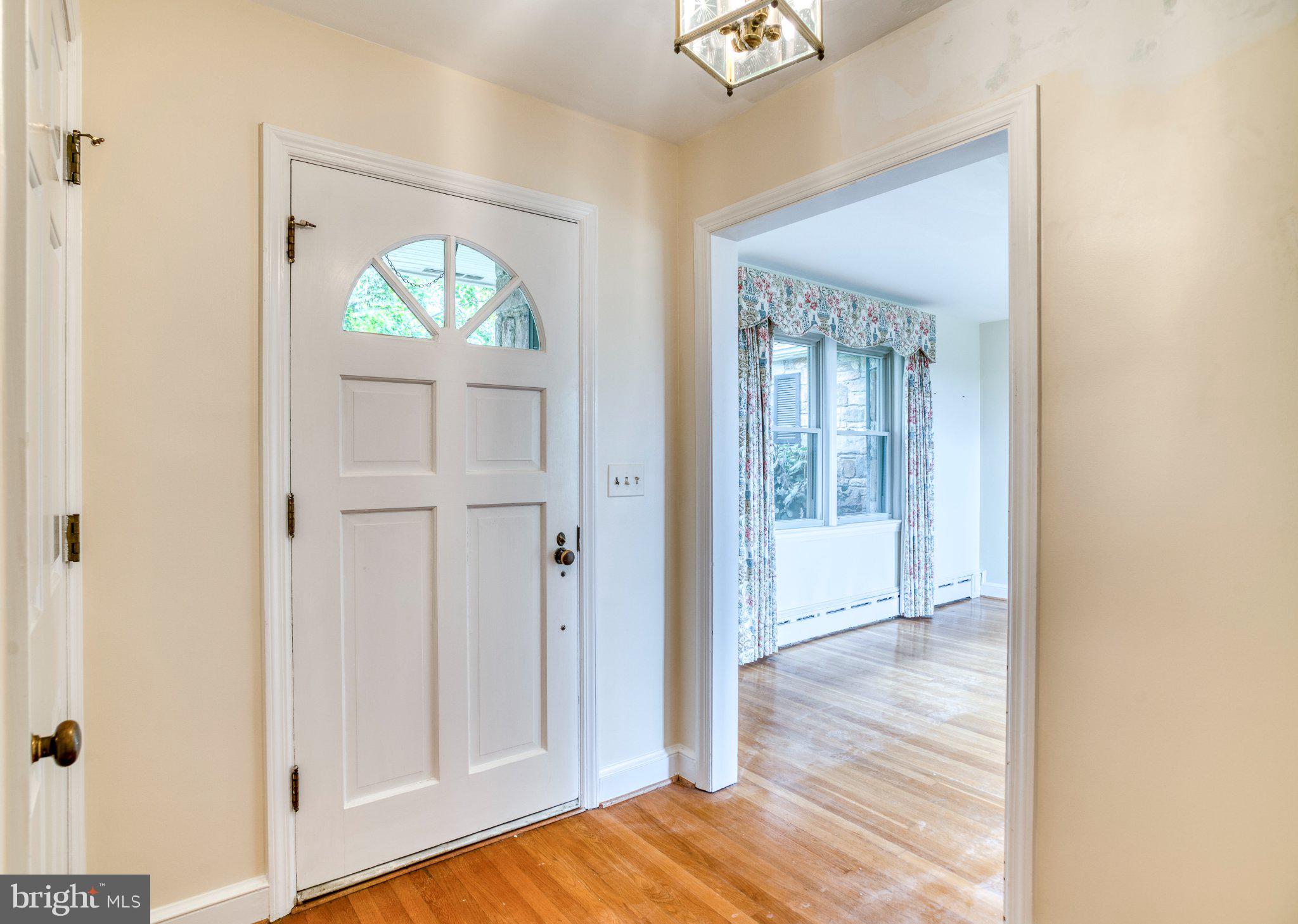 8215 Lees Road Warrenton, VA 20186 - Photo 8 of 82 Gallery Image 8