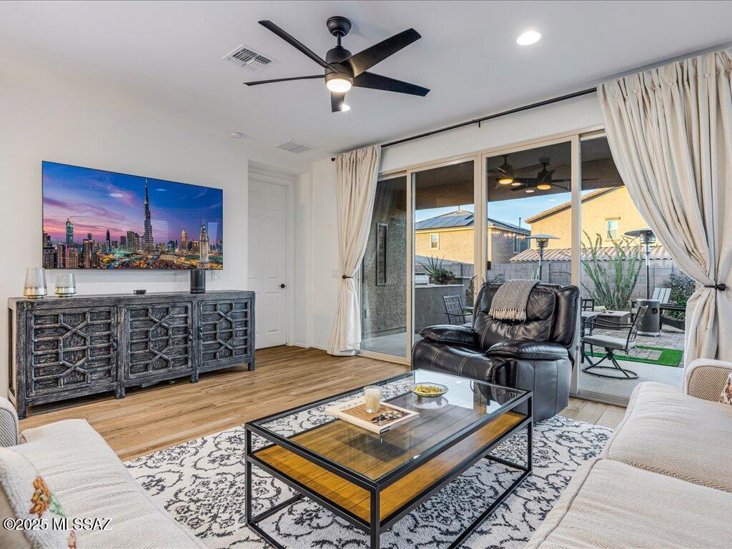 11913 East Ryscott Circle Vail, AZ 85641 - Photo 16 of 43 Great Room