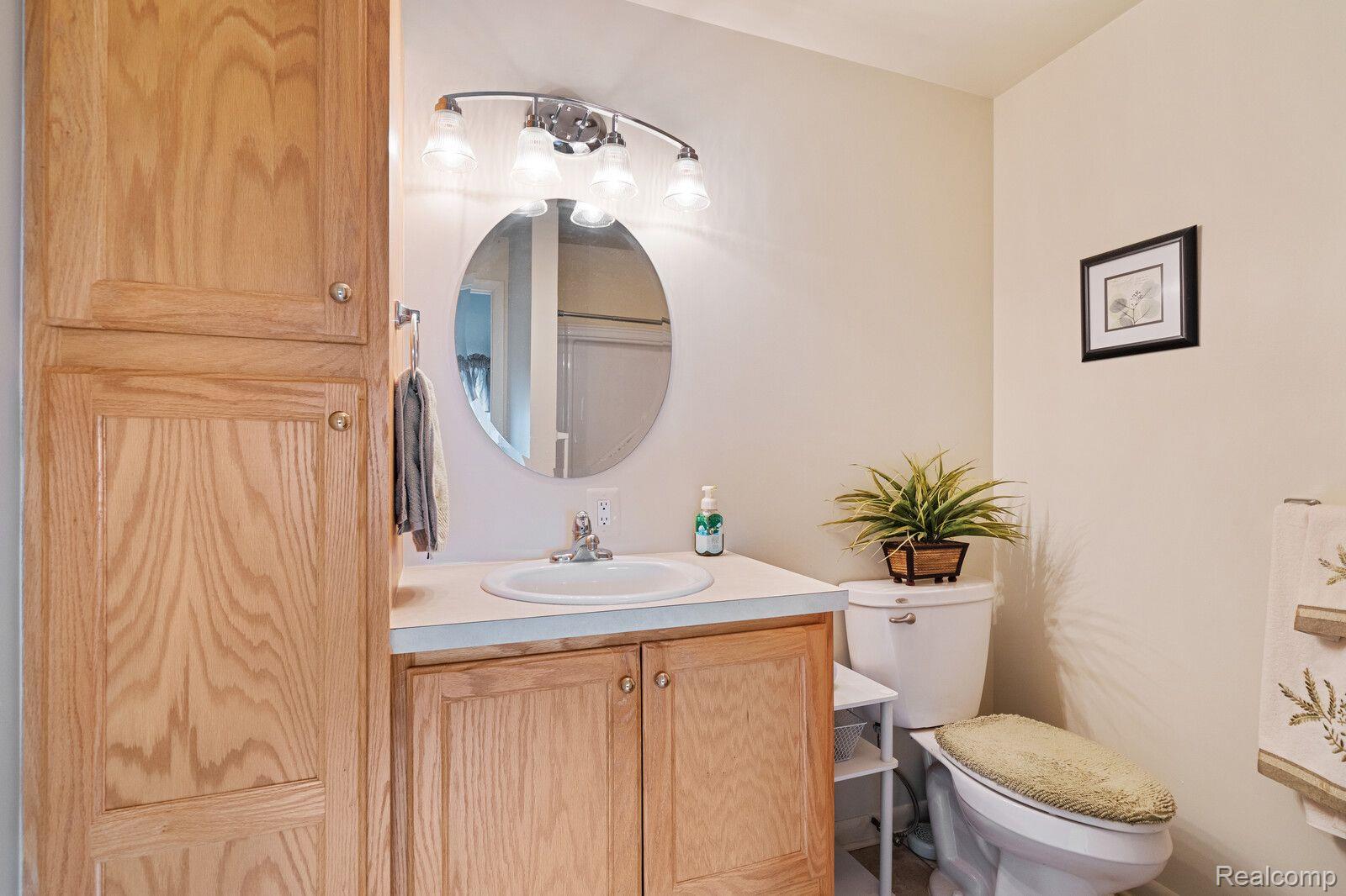 3205 Gerald Avenue Rochester, MI 48307 - Photo 25 of 30 Gallery Image 25