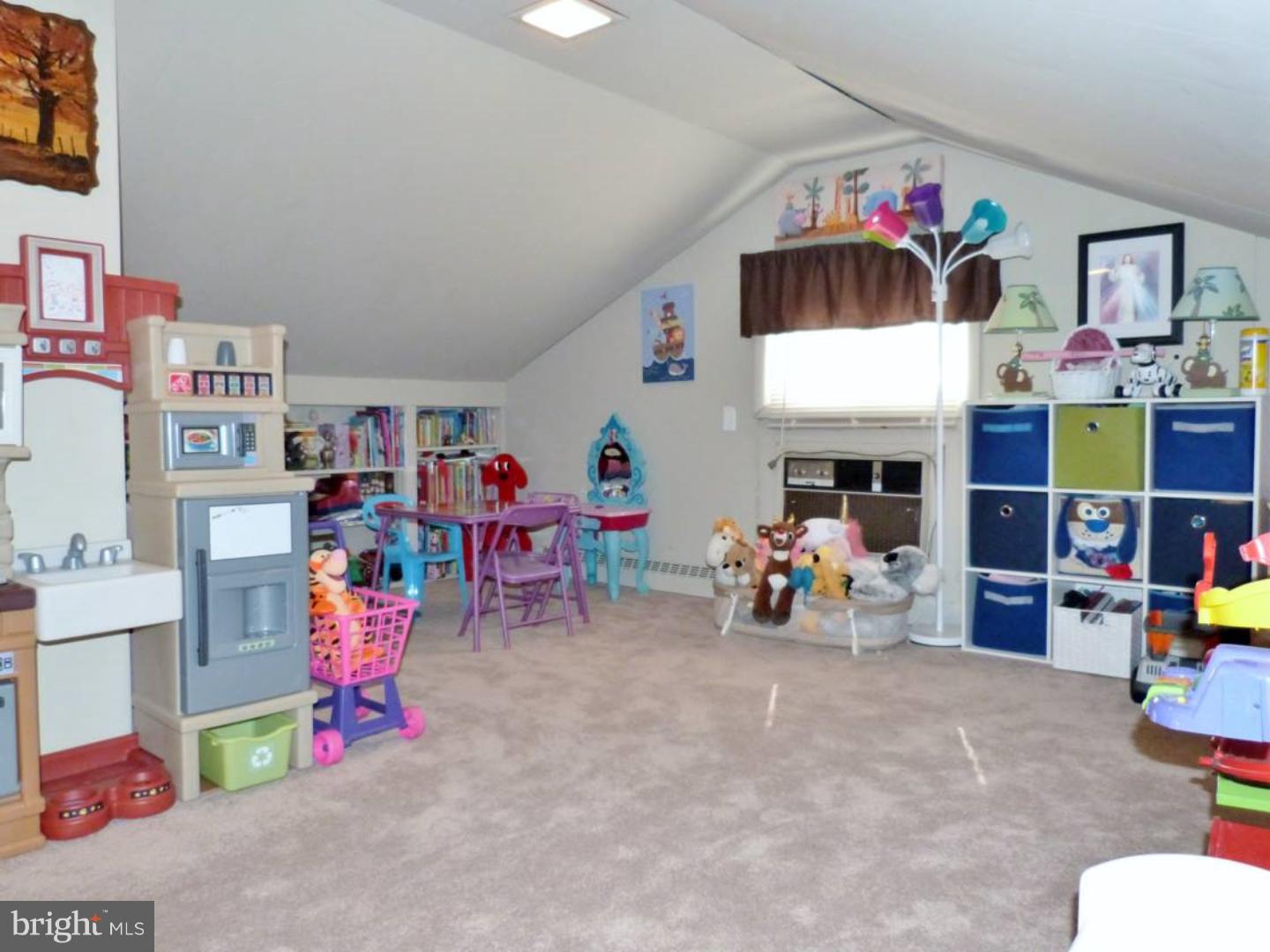 2011 Cross Road Glenside, PA 19038 - Photo 20 of 25 Gallery Image 20