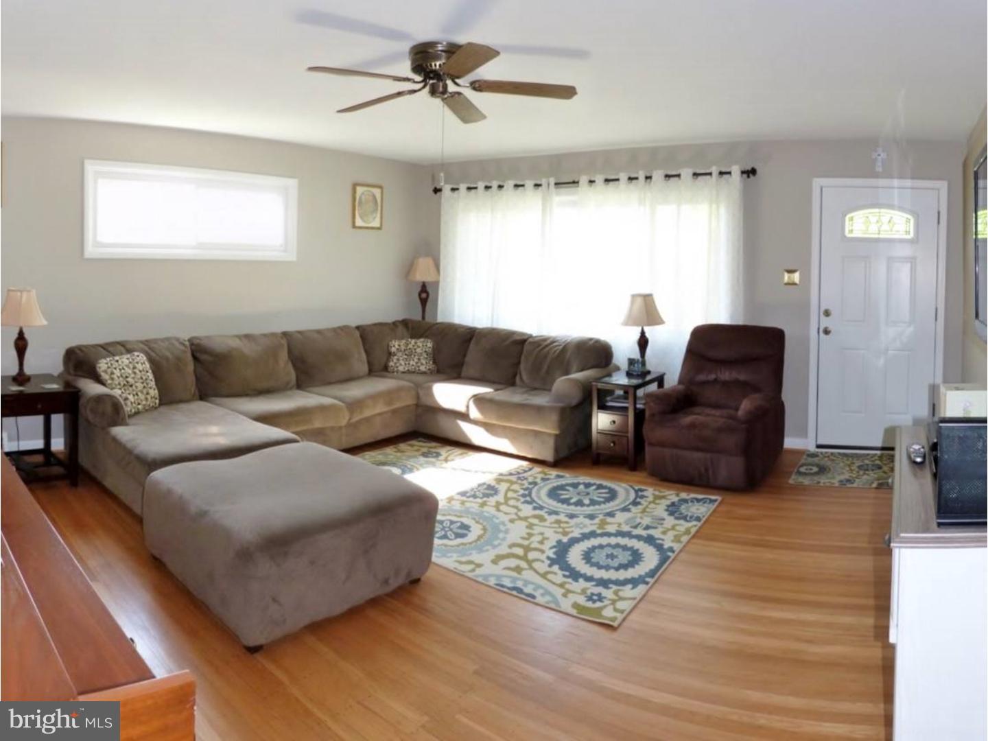 2011 Cross Road Glenside, PA 19038 - Photo 3 of 25 Gallery Image 3