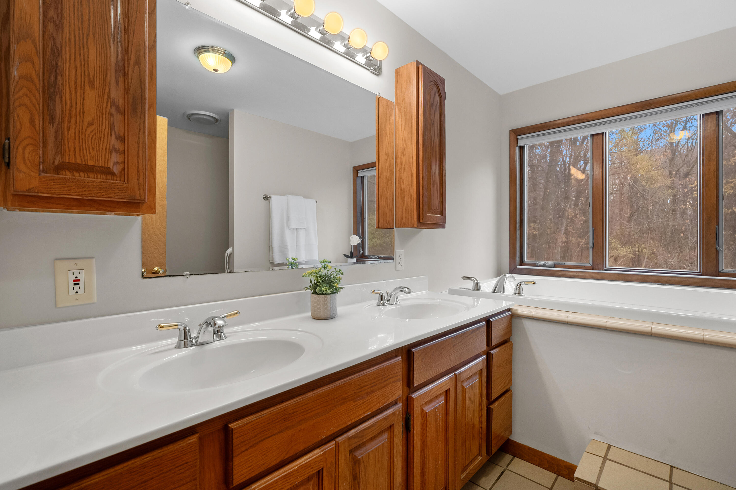 14086 Kane Road Plainwell, MI 49080 - Photo 31 of 58 Kane Rd 14086 Plainwell 49080-23