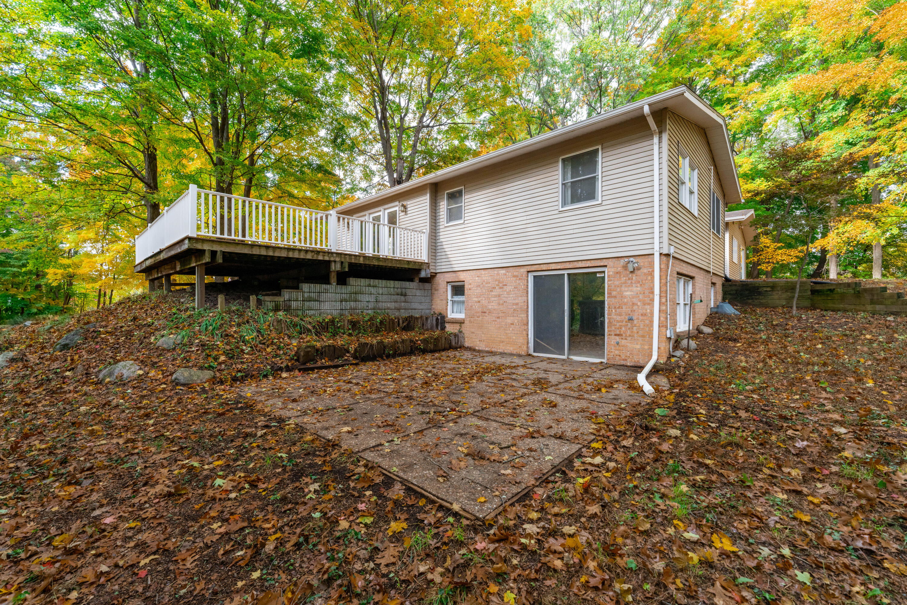 14086 Kane Road Plainwell, MI 49080 - Photo 42 of 58 DSC09121