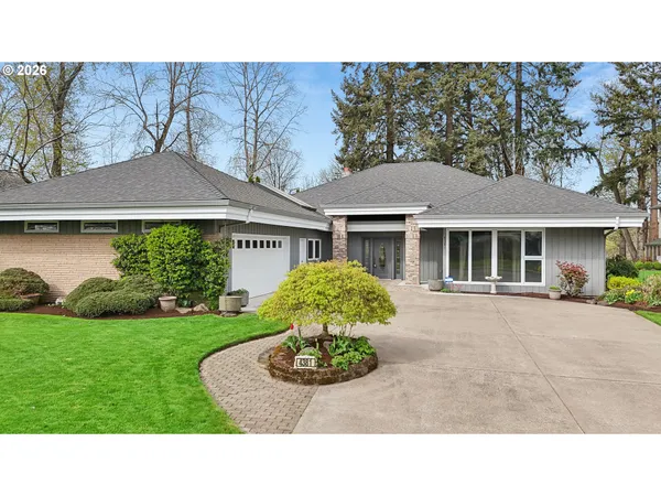 $999,000 | 4381 Shoreline Drive North, Keizer, OR 97303