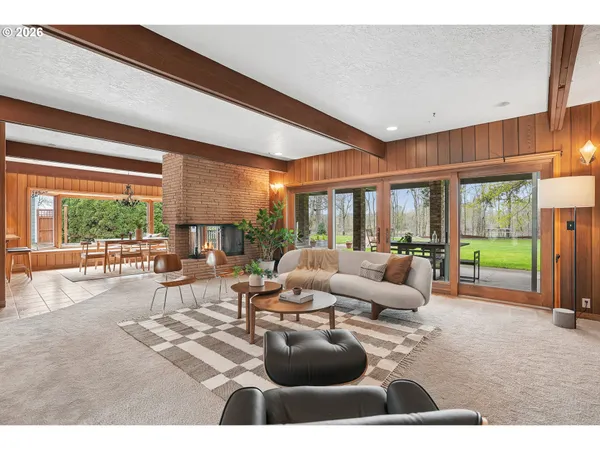 $999,000 | 4381 Shoreline Drive North, Keizer, OR 97303