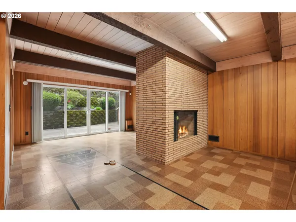 $999,000 | 4381 Shoreline Drive North, Keizer, OR 97303