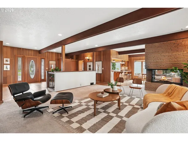 $999,000 | 4381 Shoreline Drive North, Keizer, OR 97303