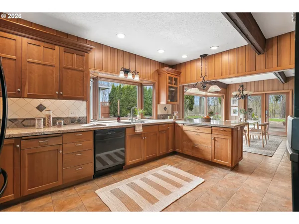 $999,000 | 4381 Shoreline Drive North, Keizer, OR 97303