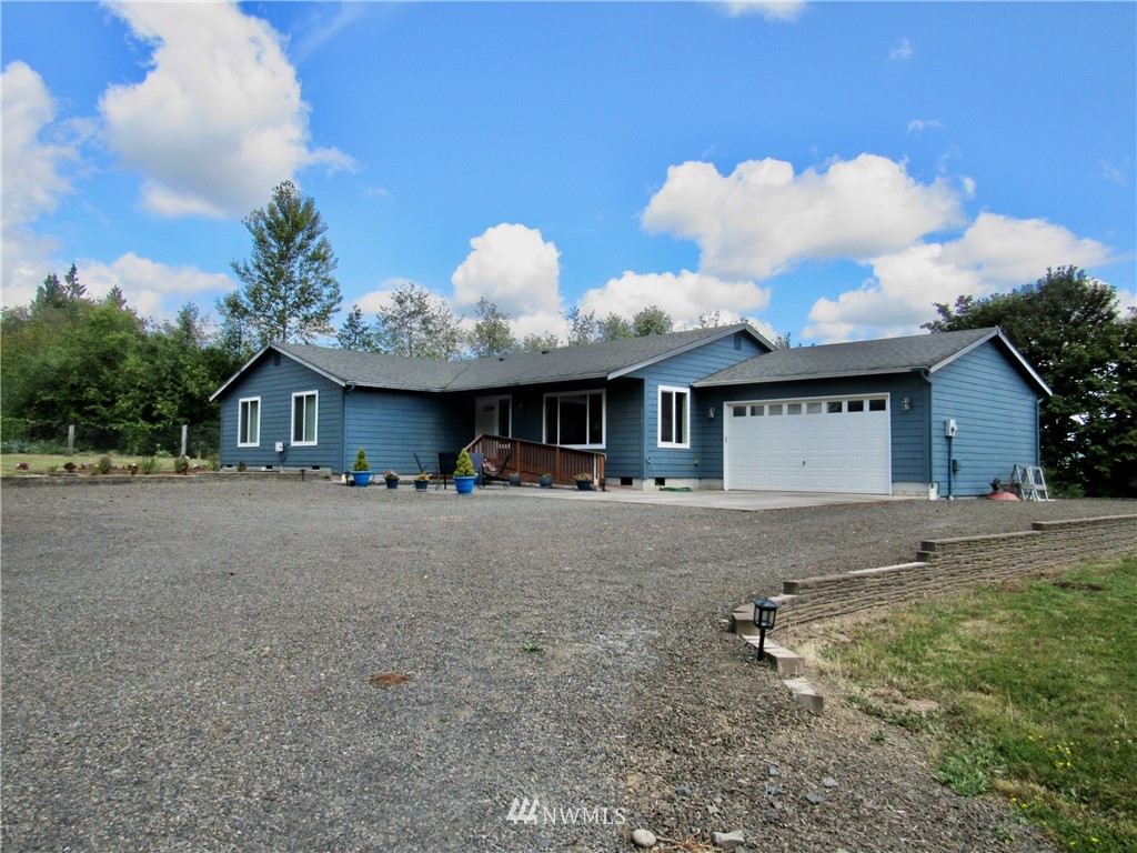 243 Umiker Road Castle Rock, WA 98611 - Photo 2 of 20 Gallery Image 2