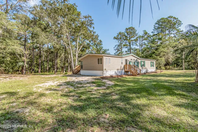 $285,900 | 5577 Myrtle Road, Macclenny, FL 32063