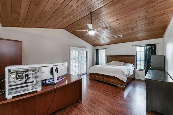 $725,000 | 10684 Mountain View Drive, Madera, CA 93636