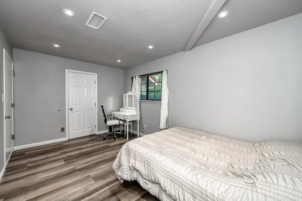 $725,000 | 10684 Mountain View Drive, Madera, CA 93636