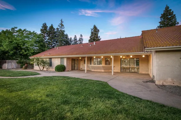 $725,000 | 10684 Mountain View Drive, Madera, CA 93636