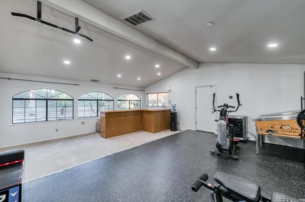 $725,000 | 10684 Mountain View Drive, Madera, CA 93636