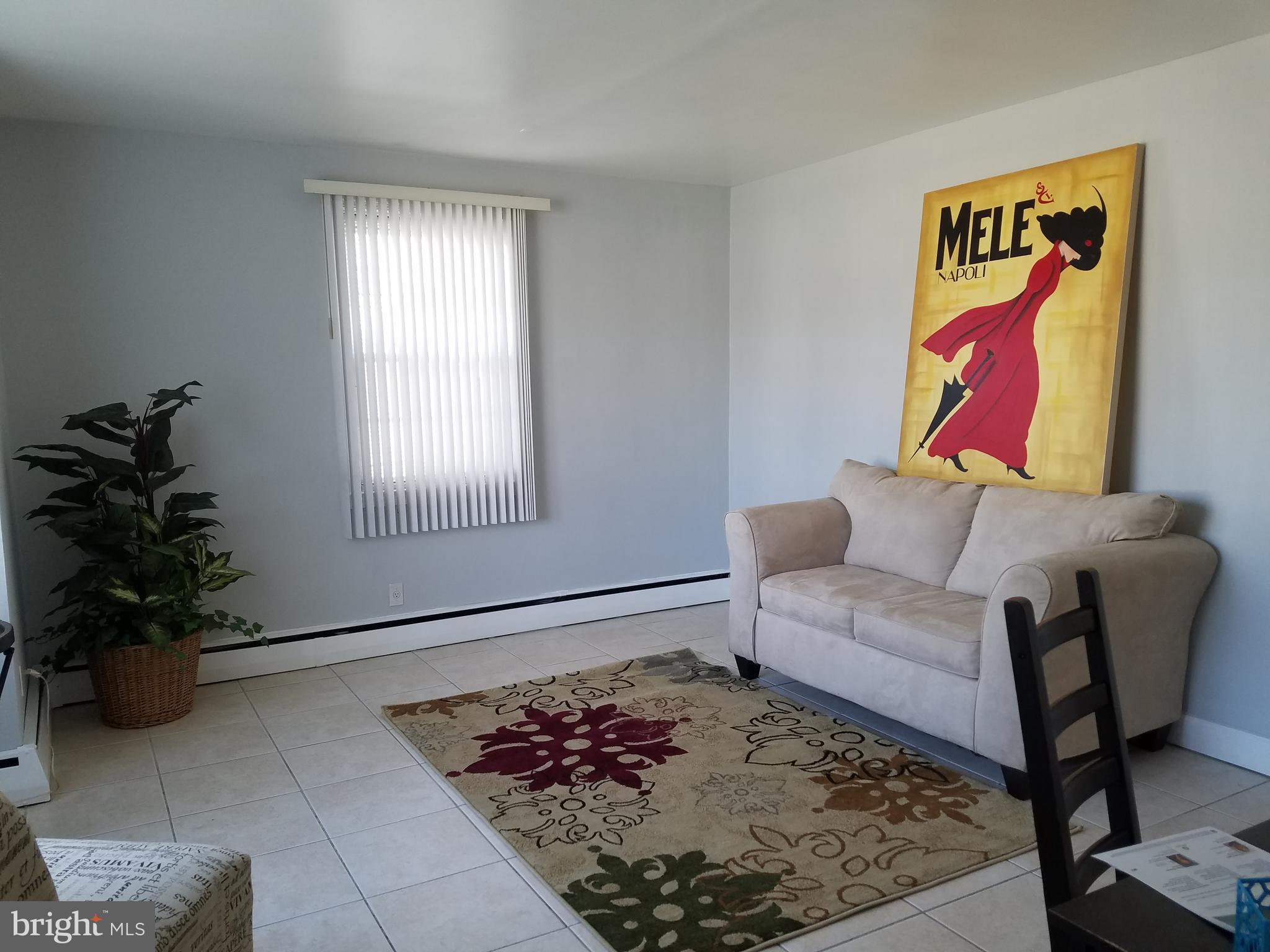 2803 East Joppa Road Baltimore, MD 21234 - Photo 3 of 22 SPACIOUS LIVING ROOM