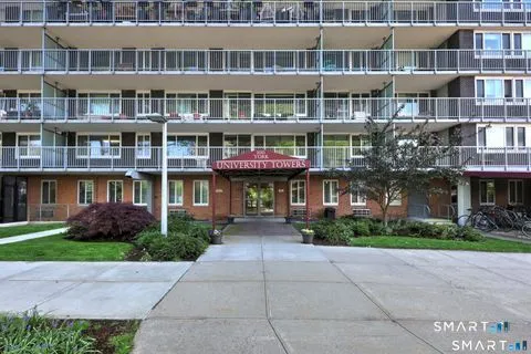 $80,000 | 100 York Street, Unit E9, New Haven, CT 06511