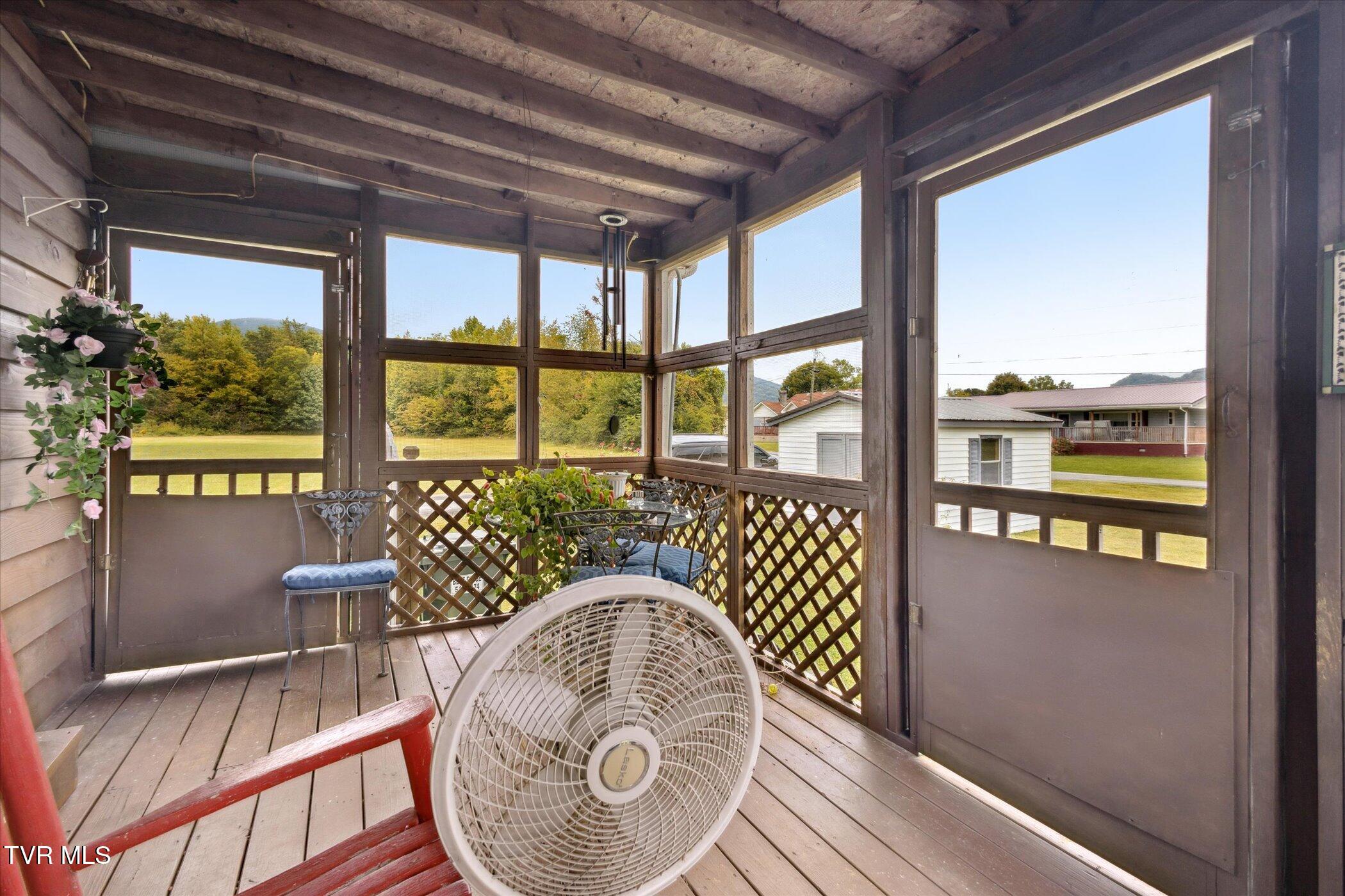 128 Rufus Taylor Road Elizabethton, TN 37643 - Photo 26 of 32 26-128-Rufus-Taylor-Rd-Elizabethton-TN-3