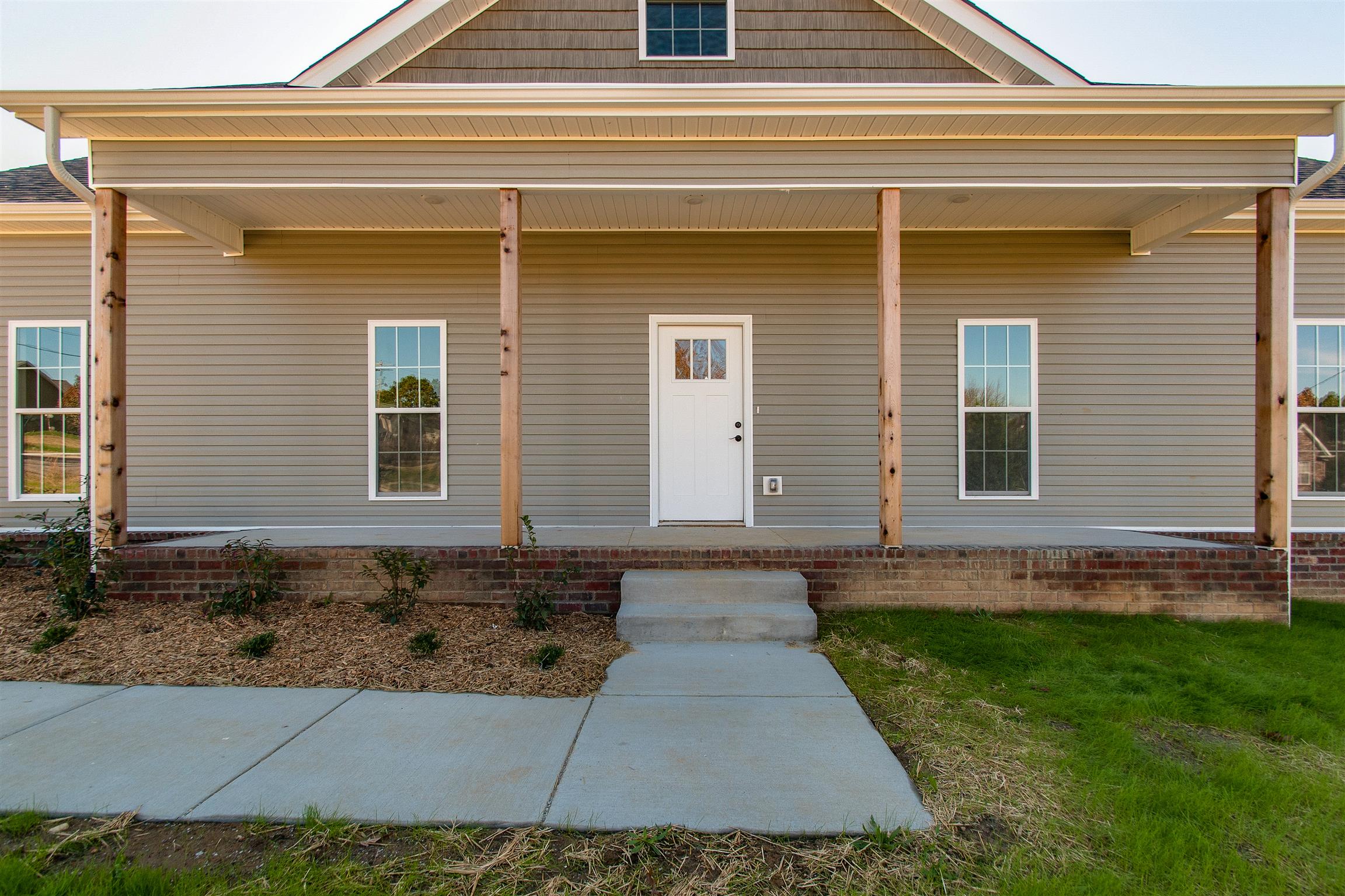 204 Gill Road White Bluff, TN 37187 - Photo 1 of 18 Gallery Image 1