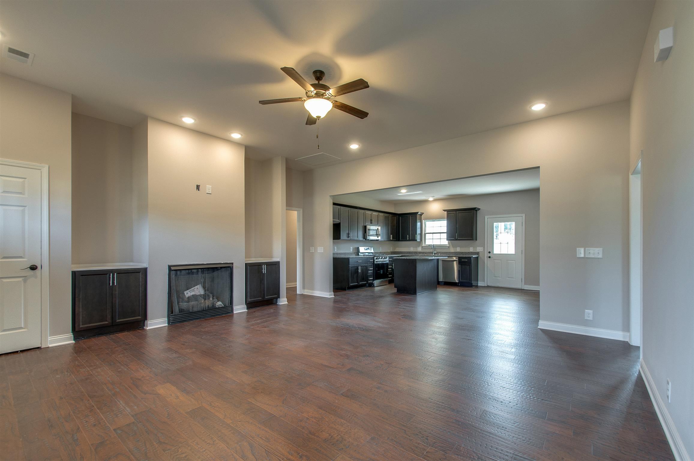 204 Gill Road White Bluff, TN 37187 - Photo 3 of 18 Gallery Image 3