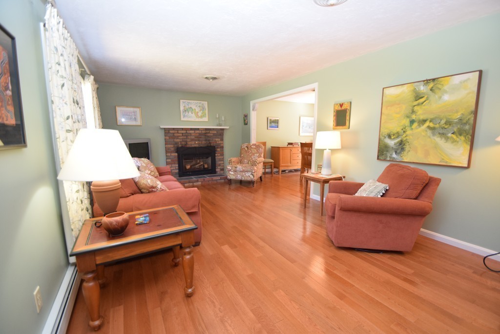 41 Stevens Terrace Randolph, MA 02368 - Photo 18 of 38