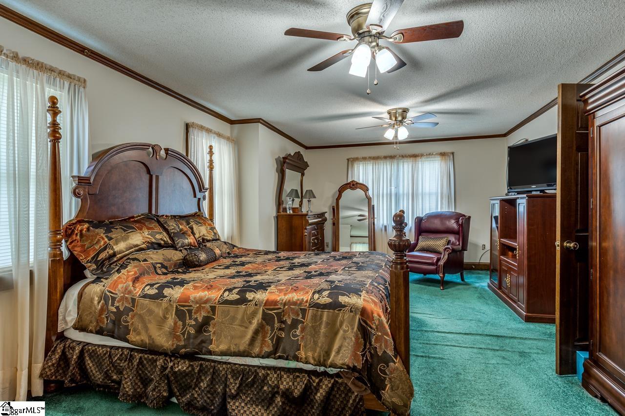 380 Blair Road Laurens, SC 29360 - Photo 5 of 36 Gallery Image 5