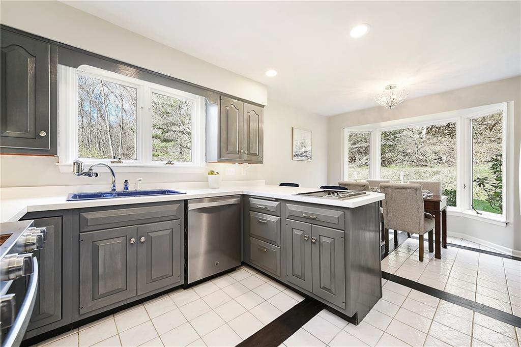 3393 Foster Road White Oak, PA 15131 - Photo 12 of 25 Gallery Image 12