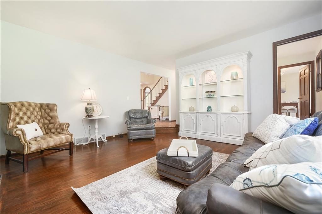 3393 Foster Road White Oak, PA 15131 - Photo 9 of 25 Gallery Image 9