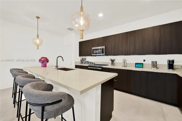 $748,000 | 8319 Northwest 49th Street, Doral, FL 33166