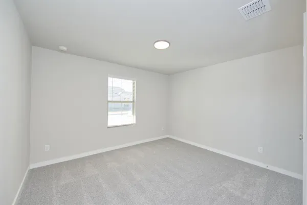 $2,300 | 577 Sierra Ridge, Lavon, TX 75166