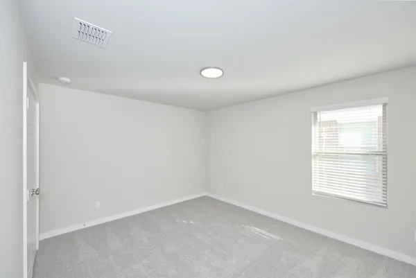 $2,300 | 577 Sierra Ridge, Lavon, TX 75166