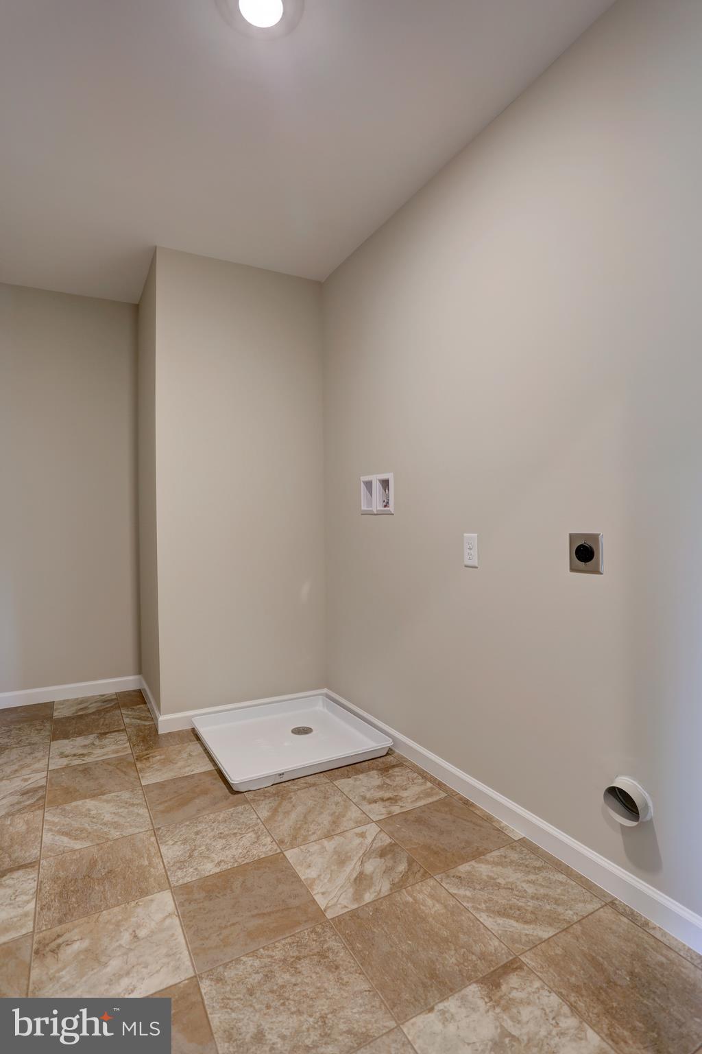 606 West Orange Street Lititz, PA 17543 - Photo 26 of 28