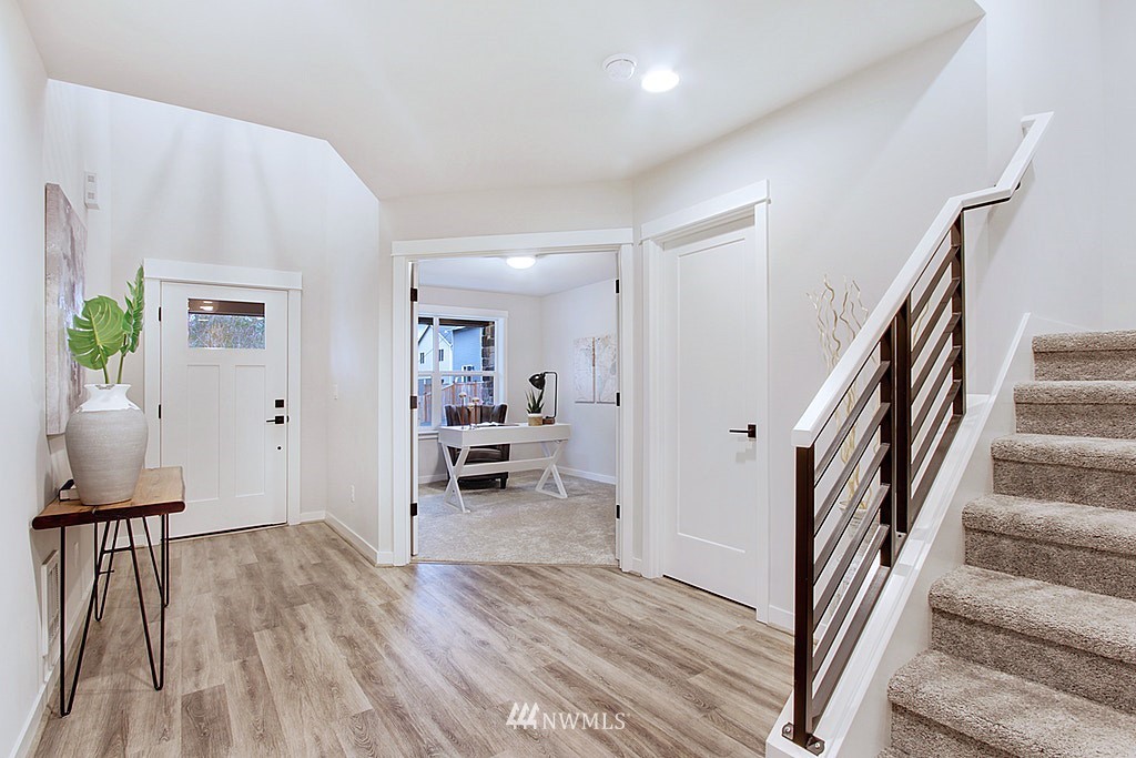 17722 Clover Road Bothell, WA 98012 - Photo 15 of 27