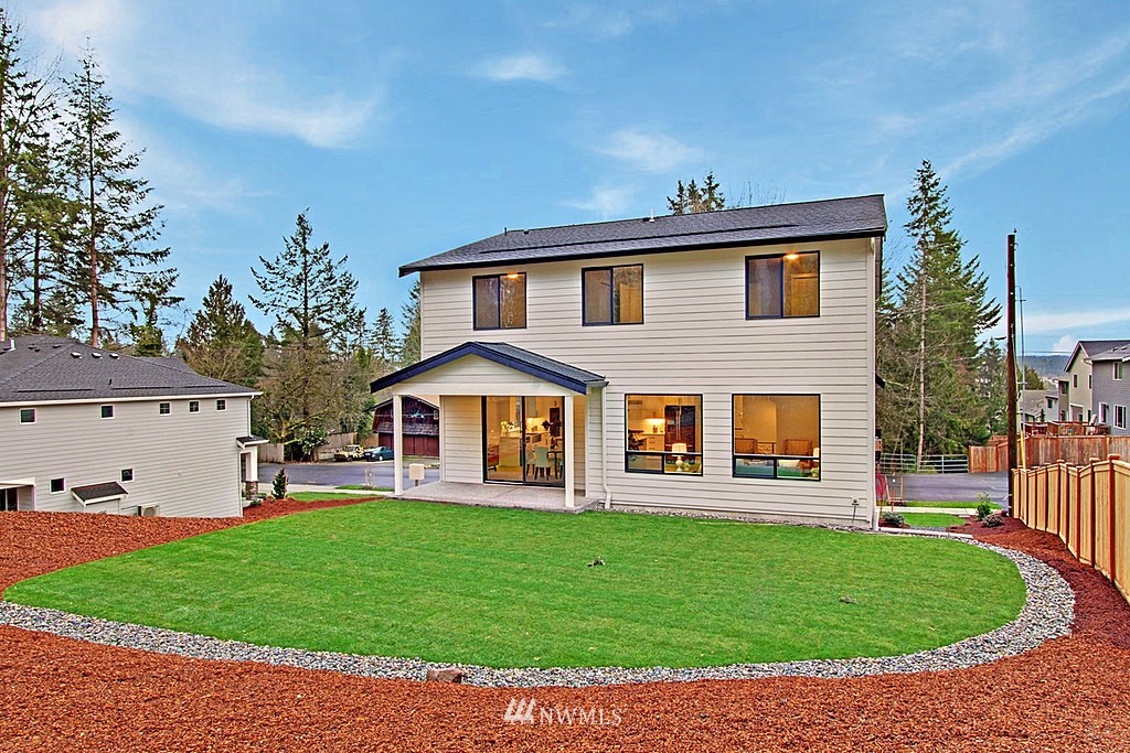 17722 Clover Road Bothell, WA 98012 - Photo 16 of 27