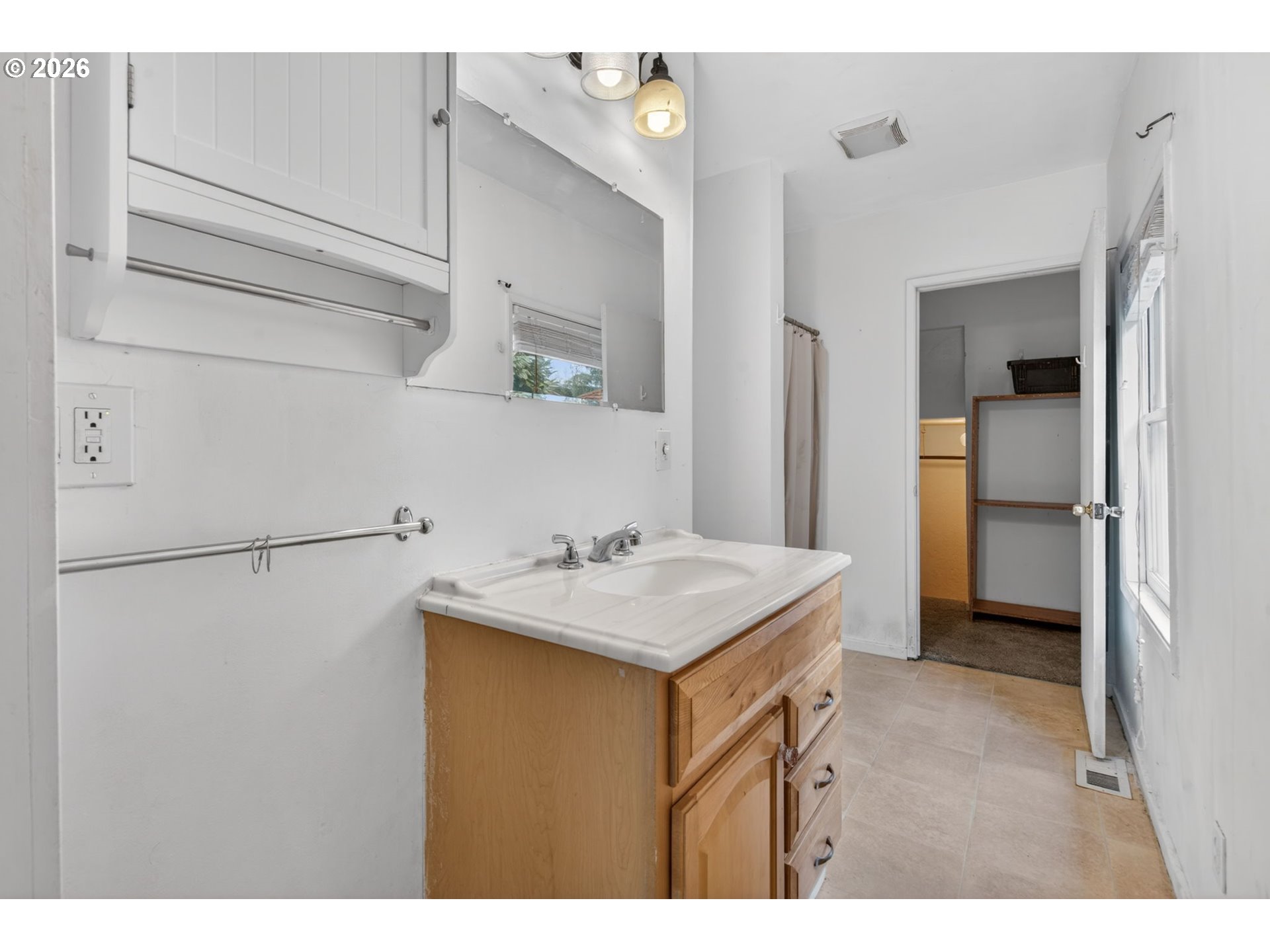 19100 Southwest Blanton Street Beaverton, OR 97078 - Photo 33 of 43