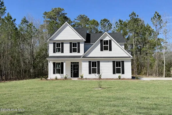 $694,900 | 227 Hickory Lane, Hampstead, NC 28443