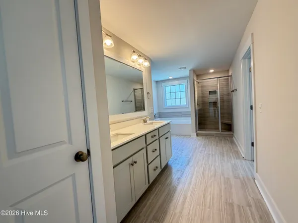 $694,900 | 227 Hickory Lane, Hampstead, NC 28443