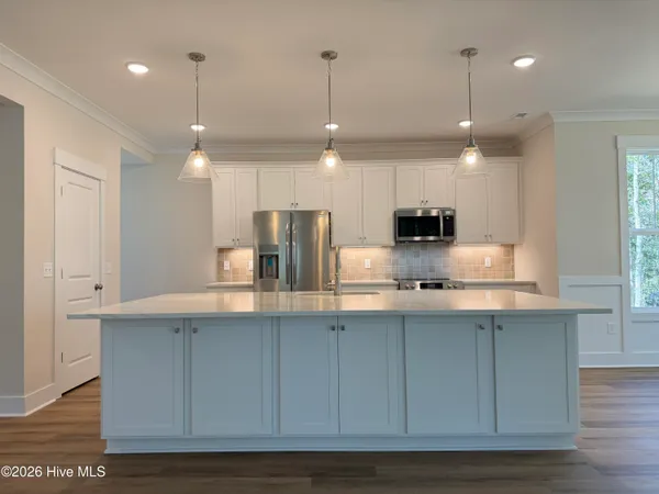 $694,900 | 227 Hickory Lane, Hampstead, NC 28443